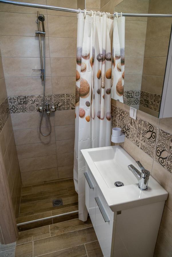 Villa Serafima Никити Екстериор снимка