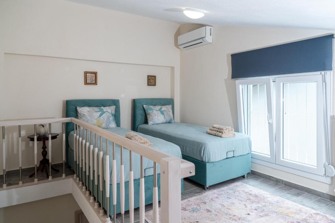 Villa Serafima Никити Екстериор снимка