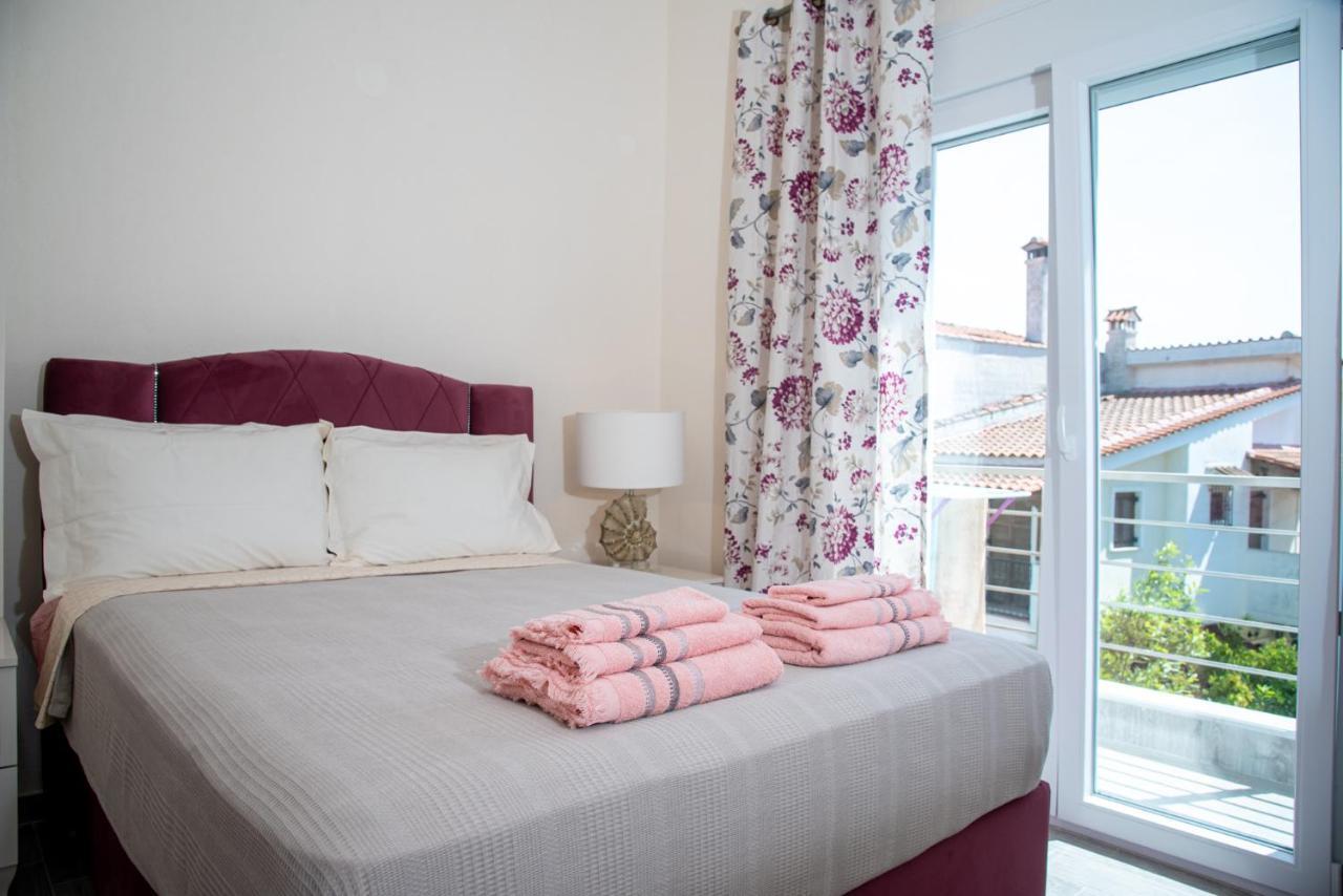 Villa Serafima Никити Екстериор снимка