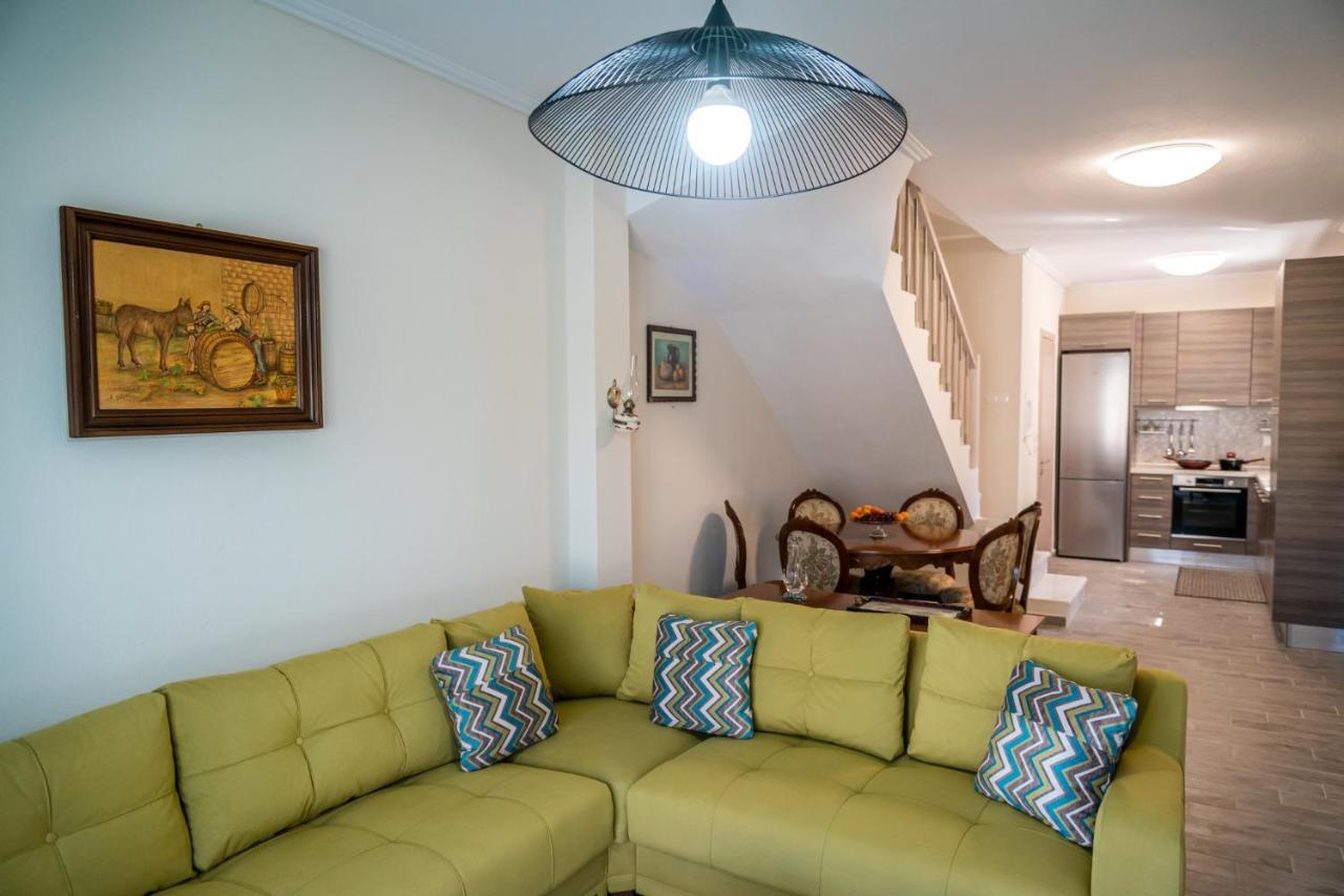 Villa Serafima Никити Екстериор снимка